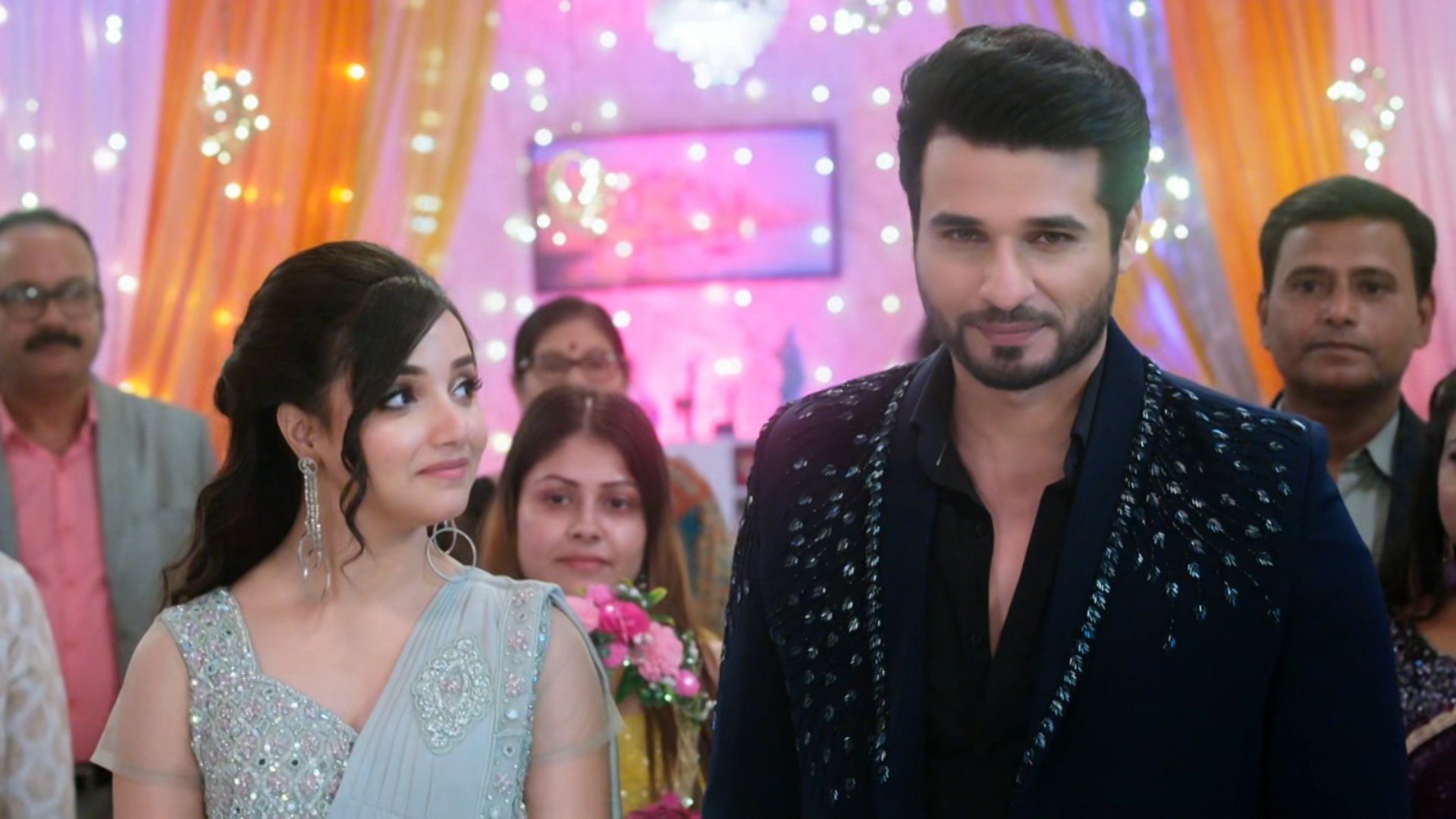 Aarti Anjali Awasthi 22nd October 2025 Written update: Anjali stopped Aarti and Ved's engagement ceremony