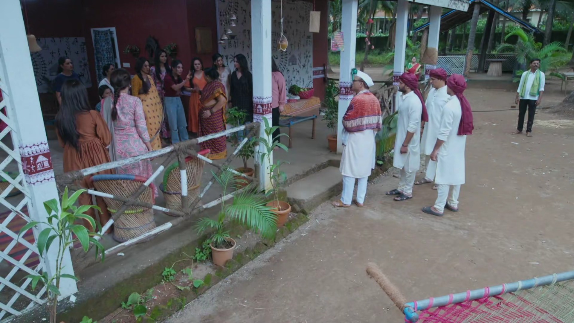 Anupamaa 6th October 2025 Written update: Anupama confronts Rahi's harasser