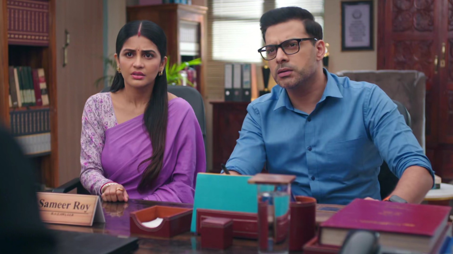 Ishani 25th September 2025 Written update:  Anurag and Ishani await Shashwat in court as he suffers a heart attack