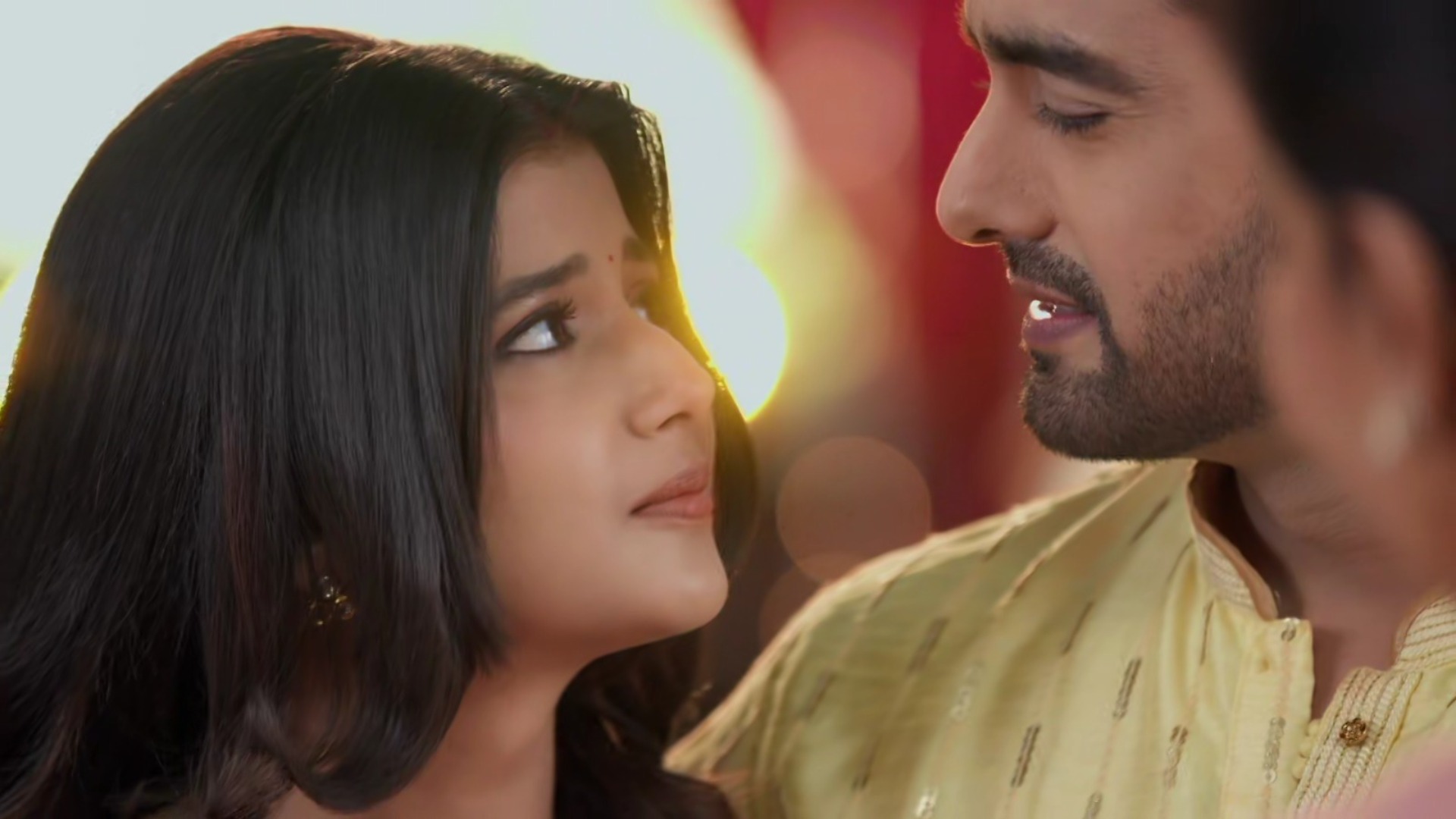 Yeh Rishta Kya Kehlata Hai 21st October 2025 Written update: Maira welcomed Armaan & Abhira inside the Poddar house